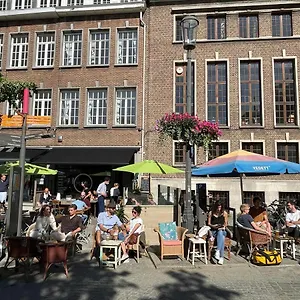 https://maju.brusselshotelsbook.com